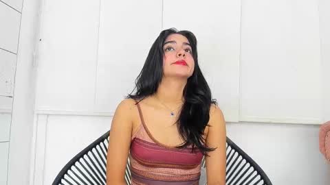 Snapshot of natalia_aguirre chatting on February 13, 12:43 pm Naty online show from February 13, 12:43 pm