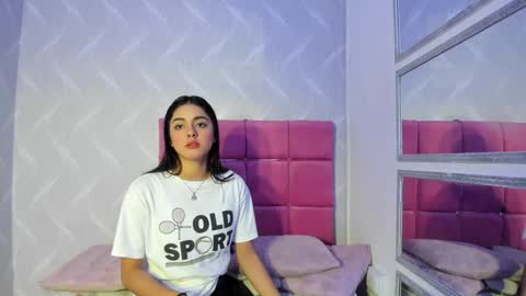 Snapshot of natalia_aguirre chatting on December 14, 1:06 pm Naty online show from December 14, 1:06 pm