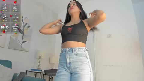 Snapshot of natalia_aguirre chatting on October 15, 12:52 pm Naty online show from October 15, 12:52 pm