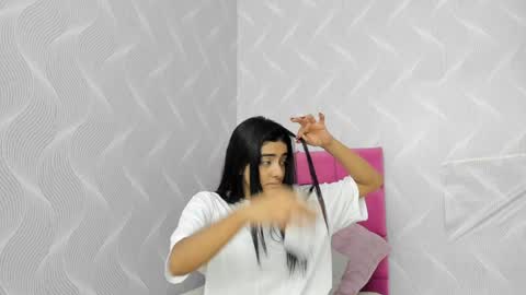 Snapshot of natalia_aguirre chatting on January 7, 12:31 pm Naty online show from January 7, 12:31 pm