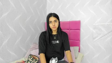Snapshot of natalia_aguirre chatting on January 5, 12:53 pm Naty online show from January 5, 12:53 pm