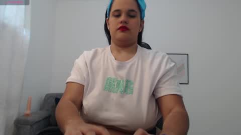 Nathalia online show from September 19, 6:40 pm