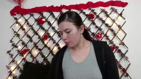 Natalia Walker online show from April 17, 5:37 pm