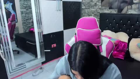 nataliatompsonx1 online show from October 8, 1:54 am