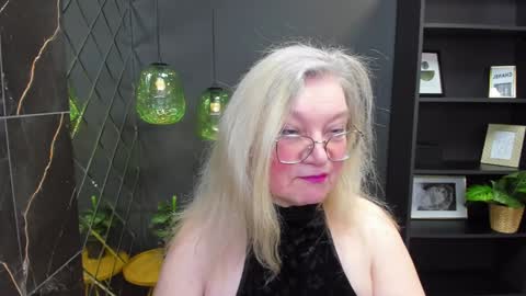 NataliCloud online show from December 22, 1:44 pm
