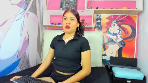 natalieevansx online show from December 25, 1:09 pm