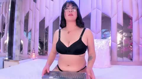    online show from September 16, 2:25 pm