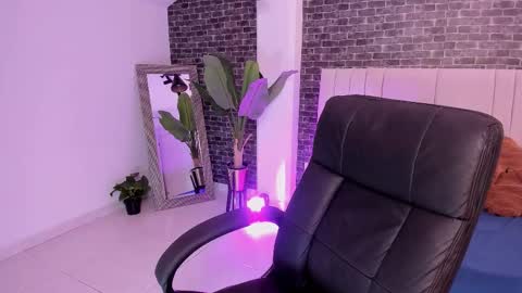 nataly_lblanck online show from November 8, 11:59 am