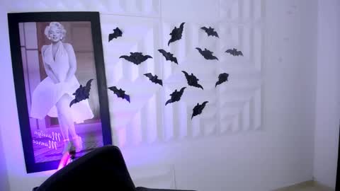 Snapshot of nataly_mcry chatting on October 8, 11:09 pm NATALY online show from October 8, 11:09 pm