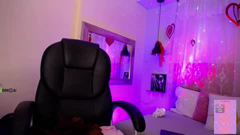 Snapshot of natasha__jackson chatting on March 4, 12:44 pm natasha online show from March 4, 12:44 pm