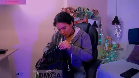 Snapshot of natasha__jackson chatting on December 27, 2:01 pm natasha online show from December 27, 2:01 pm