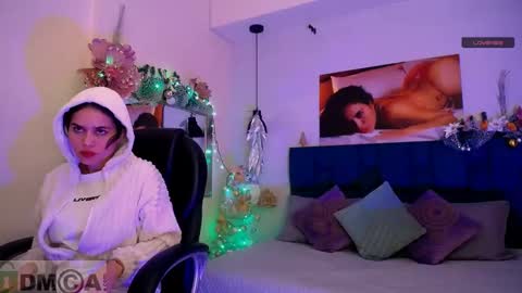 Snapshot of natasha__jackson chatting on December 12, 12:55 pm natasha online show from December 12, 12:55 pm