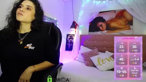 Snapshot of natasha__jackson chatting on February 10, 2:05 pm natasha online show from February 10, 2:05 pm