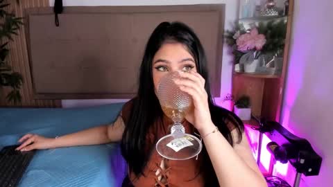 Natasha Sccott online show from January 9, 7:08 pm