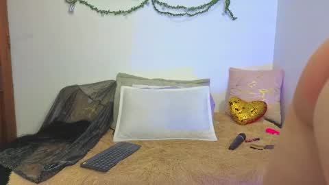 Snapshot of natasha_kinski chatting on October 30, 10:55 pm Natasha Kinski online show from October 30, 10:55 pm