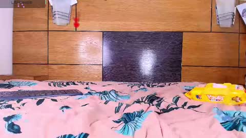 Snapshot of natasha_luna_ chatting on February 20, 7:19 pm Natasha online show from February 20, 7:19 pm