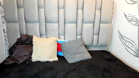 Snapshot of natasha_rose__ chatting on October 9, 8:35 pm N A T A S H A online show from October 9, 8:35 pm