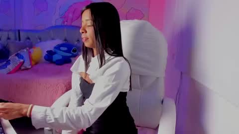 Natasha  online show from February 28, 4:32 am