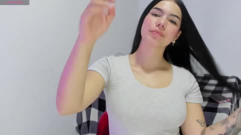 Snapshot of natasha_su chatting on January 19, 10:28 pm Natalia online show from January 19, 10:28 pm