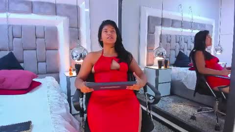 natashabroown_ online show from July 14, 2:05 am