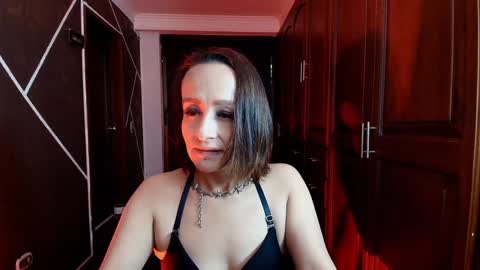 Snapshot of natashamason chatting on February 6, 11:42 am Natasha Mason online show from February 6, 11:42 am