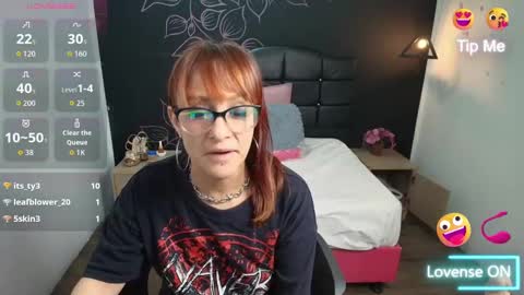 Snapshot of natashamason chatting on October 18, 12:52 pm Natasha Mason online show from October 18, 12:52 pm