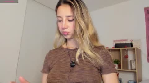 Natasha Independent model online show from October 10, 6:29 am