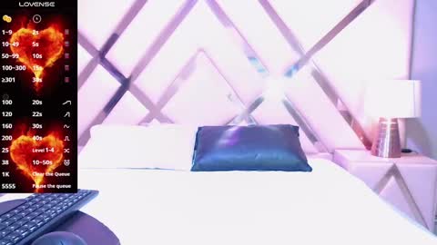 Snapshot of natazhaqueen chatting on September 10, 8:20 pm nathalia online show from September 10, 8:20 pm