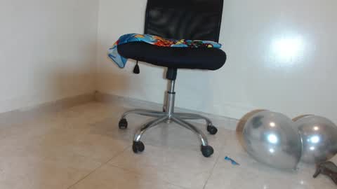 Snapshot of nath_dawson chatting on September 24, 1:32 pm nath_dawson online show from September 24, 1:32 pm