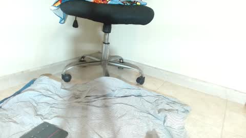 Snapshot of nath_dawson chatting on September 23, 1:31 pm nath_dawson online show from September 23, 1:31 pm