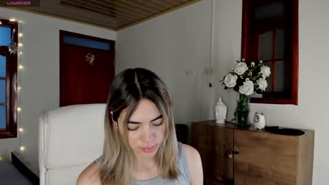 nathaly sky online show from January 22, 10:18 am