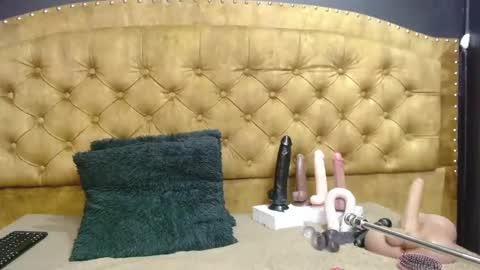 Nathalia online show from December 30, 3:58 am