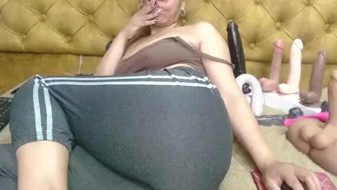 Nathalia online show from December 31, 5:22 am