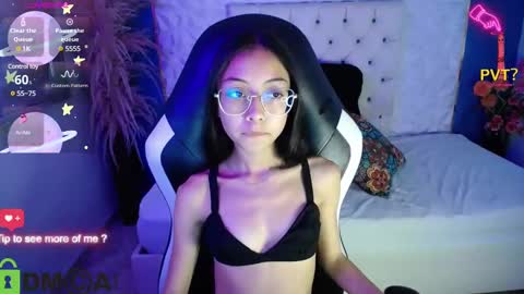 Snapshot of nathaliasweet_1_ chatting on February 6, 2:04 pm nathaliasweet_1_ online show from February 6, 2:04 pm