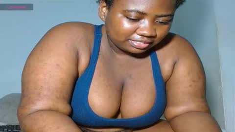 Snapshot of nathasha_miller2 chatting on February 7, 5:20 am nathasha online show from February 7, 5:20 am