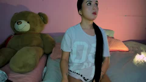Snapshot of nathy_8 chatting on February 20, 3:56 am Nathalia online show from February 20, 3:56 am