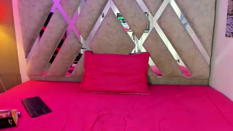 Snapshot of nati_fresh chatting on October 14, 12:52 pm nati_fresh online show from October 14, 12:52 pm