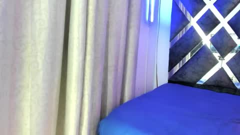 Snapshot of nati_fresh chatting on October 21, 1:04 pm nati_fresh online show from October 21, 1:04 pm