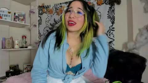 Nat  online show from September 25, 1:48 am