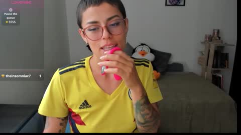 natt_op online show from October 28, 9:41 pm