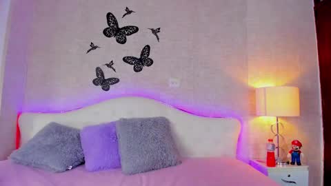 natt_scott online show from March 11, 2:53 am