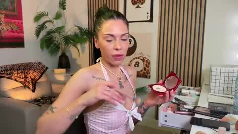 Snapshot of nattywithoutdaddy chatting on September 23, 9:18 am NATTY FIERROS online show from September 23, 9:18 am