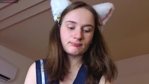 Snapshot of natural_meri_ chatting on March 9, 1:37 pm Meri online show from March 9, 1:37 pm