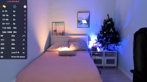 Snapshot of naturelly chatting on December 20, 1:54 pm Melisa FOLLOW ME online show from December 20, 1:54 pm
