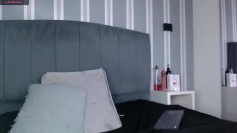 Snapshot of natuxxa chatting on February 24, 1:55 am natuxxa online show from February 24, 1:55 am