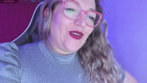Snapshot of naty__mature_ chatting on January 25, 7:28 am Nataly online show from January 25, 7:28 am
