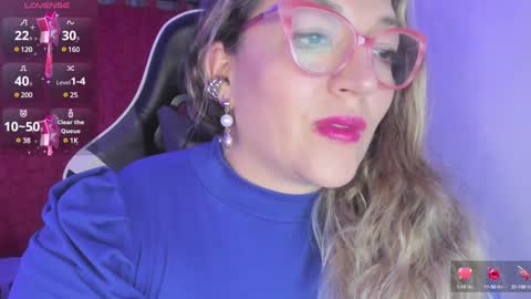 Snapshot of naty__mature_ chatting on February 2, 12:09 am Nataly online show from February 2, 12:09 am
