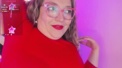 Snapshot of naty__mature_ chatting on February 4, 6:17 pm Nataly online show from February 4, 6:17 pm