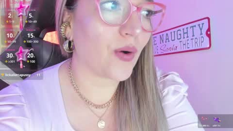 Snapshot of naty__mature_ chatting on January 2, 10:01 pm Nataly online show from January 2, 10:01 pm