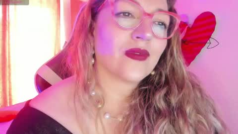Snapshot of naty__mature_ chatting on February 26, 6:14 pm Nataly online show from February 26, 6:14 pm